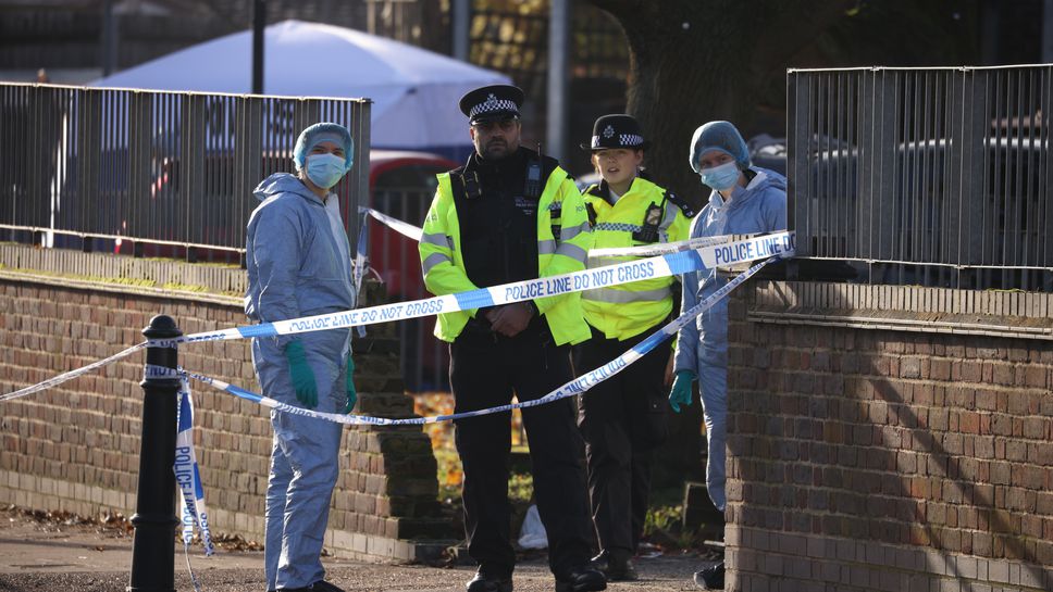 Убийство пред стадиона на Тотнъм