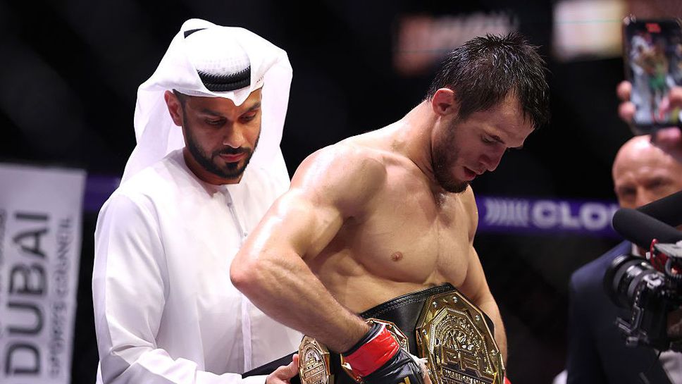 Усман Нурмагомедов прати в безсъзнание Алфи Дейвис и защити титлата си