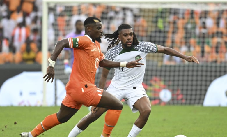 Нигерия повали домакина с дузпа, над 60 хиляди по трибуните ВИДЕО