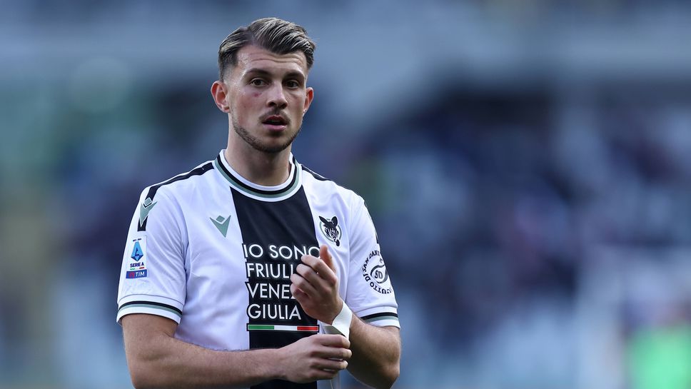 Брайтън ще конкурира Наполи за Самарджич