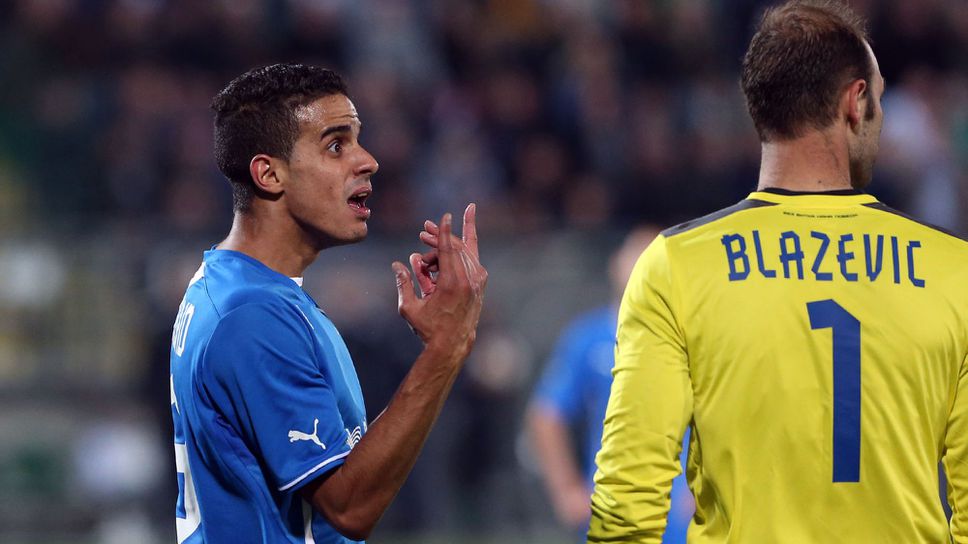 Бивш играч на Левски отказал 300 000 евро на ръка и 40 000 евро заплата от “сините”, говори за заплахи и “жестоки обиди”