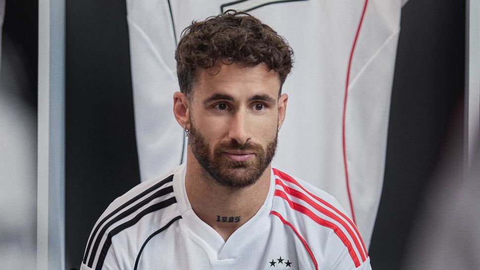 Португалски национал спира с футбола