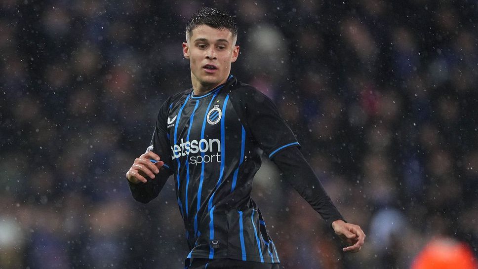 Арсенал започна преговори за нападател на Брюж