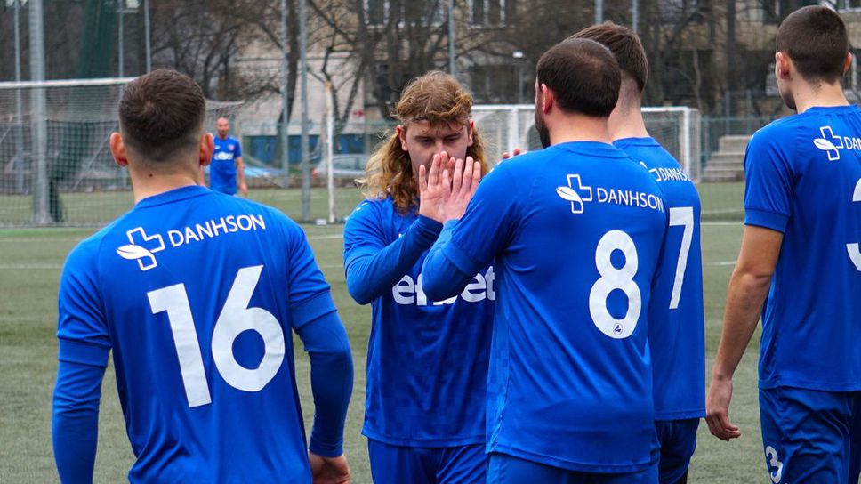 Струмска слава взе дербито с Рилски спортист