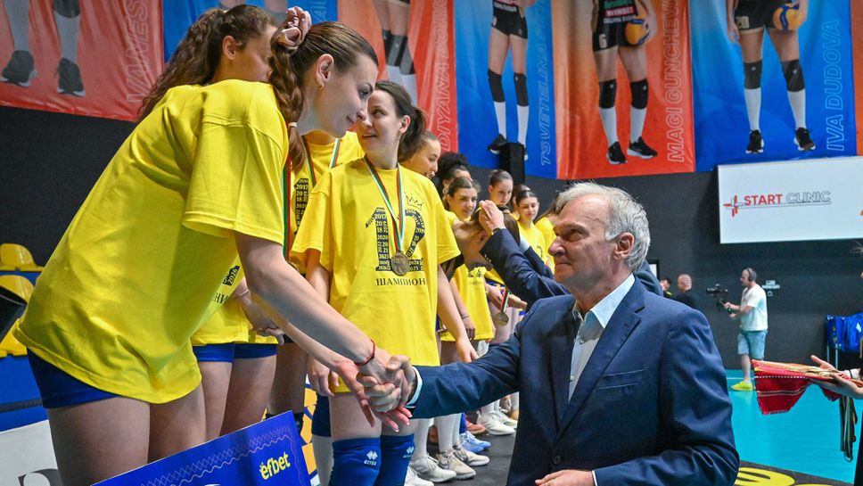 Лора Славчева: Щастлива съм, че завършихме сезона подобаващо