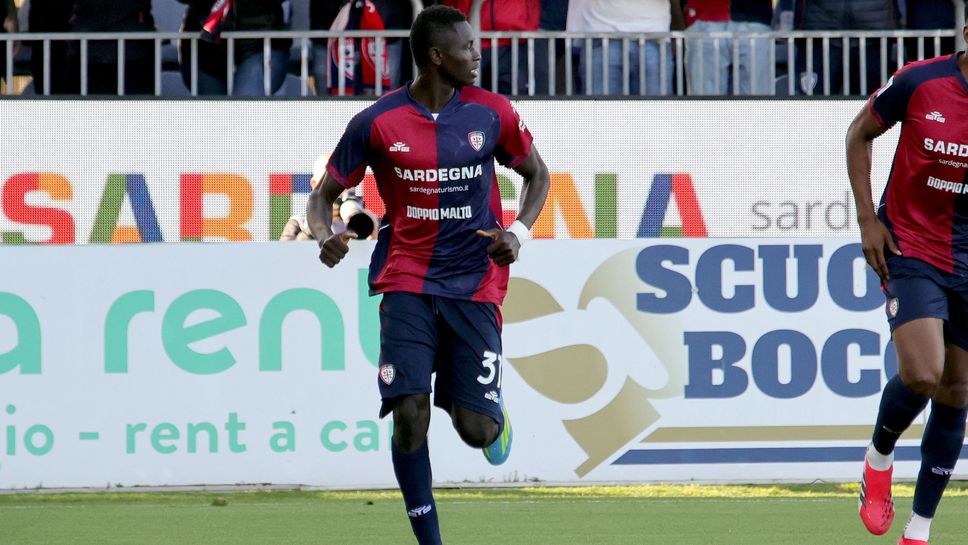 Тийнейджър подобри куп рекорди при победата на Каляри над Аталанта