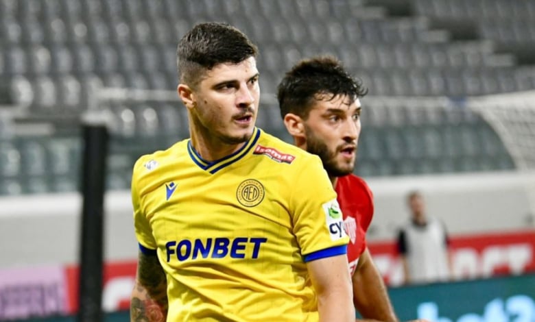 Георги Минчев избухна с хеттрик в шоу с 9 гола