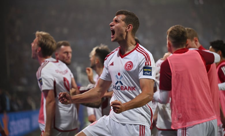 Фортуна (Дюселдорф) с единия крак в Бундеслигата ВИДЕО