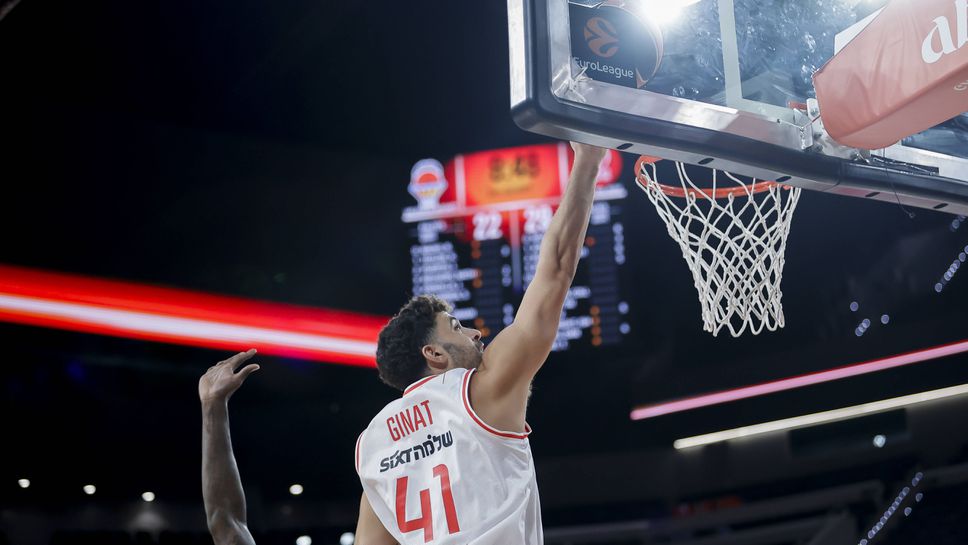 Крило на Апоел Тел Авив аут за няколко седмици