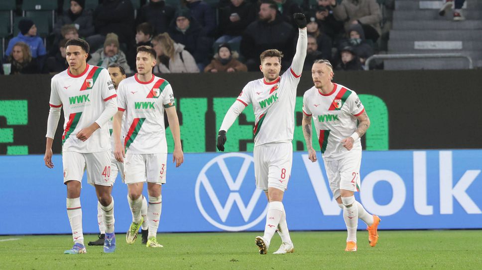 Голово шоу зарадва Аугсбург и продължи негативната серия на Волфсбург