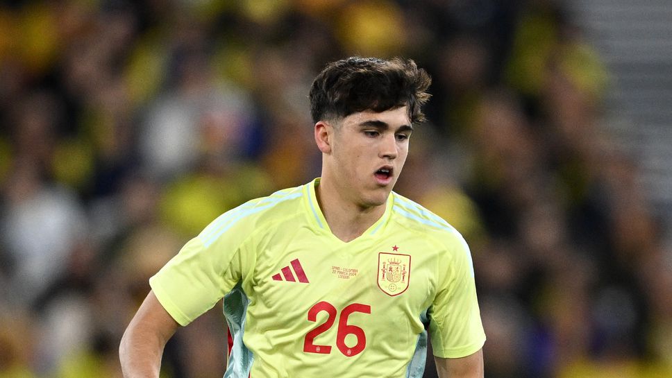 Ниската клауза на Кубарси принуди Барселона да му предложи нов договор