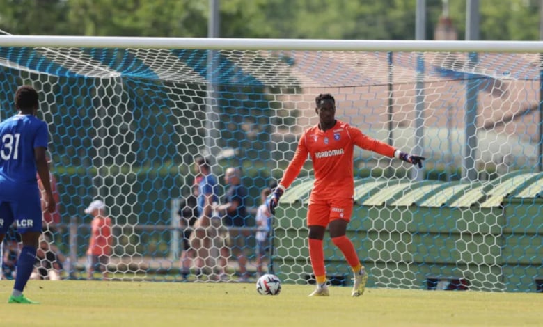 Вратар с голова асистенция в последната минута при победа на новак във Франция ВИДЕО