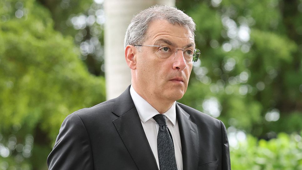 Комоли: Много играчи искат да дойдат в Юве, без значение дали ще играем в ШЛ