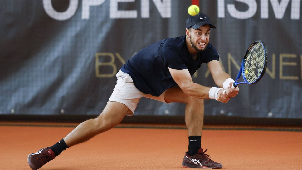 Адриан Андреев отпадна в първия кръг в Монтемар