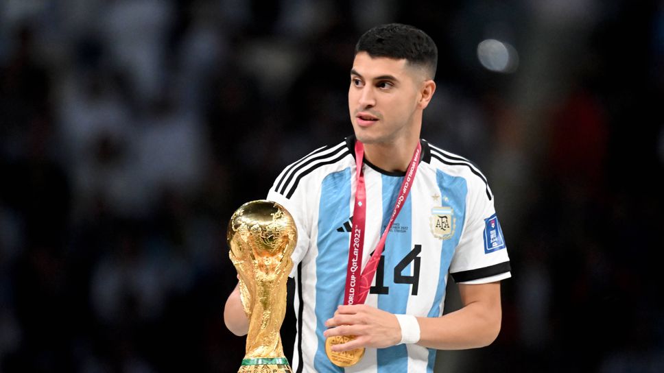 Бивша мъсти на световен шампион и предупреди, че знае разни неща от лагера на Аржентина