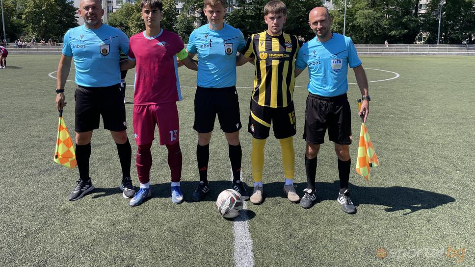 Отличен старт на сезона за Септември U18