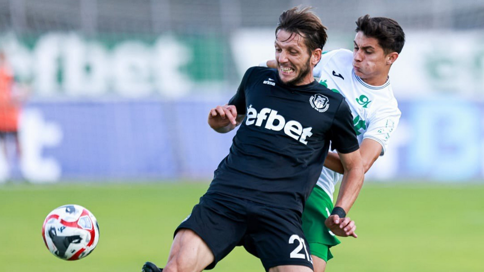 Хебър удари Янтра след лудо полувреме