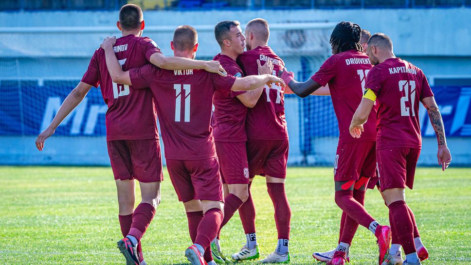 Фратрия вкара 5 гола на Беласица, единият - директно от корнер