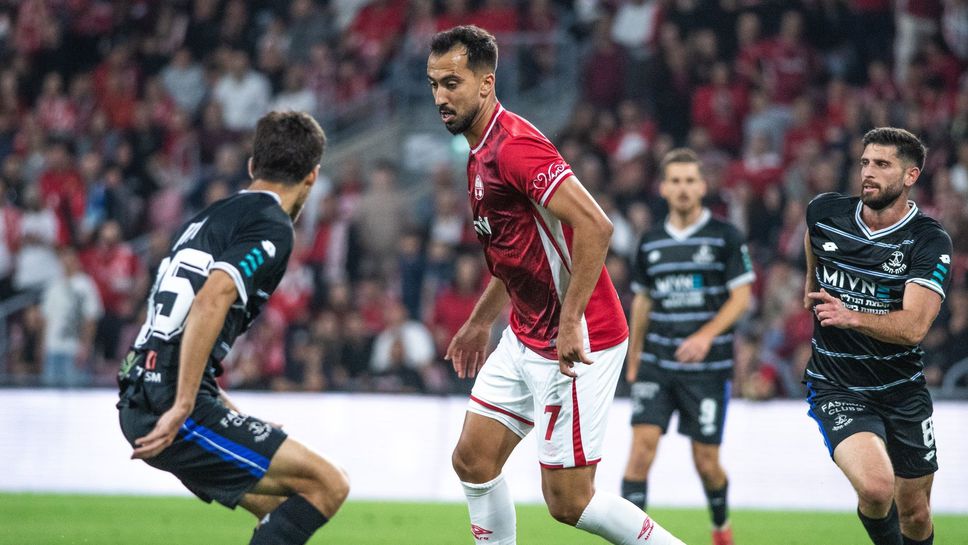 Йоан Стоянов остана на пейката при класически успех на Апоел (Беер Шева)