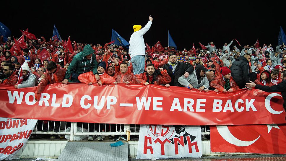Турция празнува класирането за Световното, Чалханоолу и Гюлер обещаха да дадат най-доброто