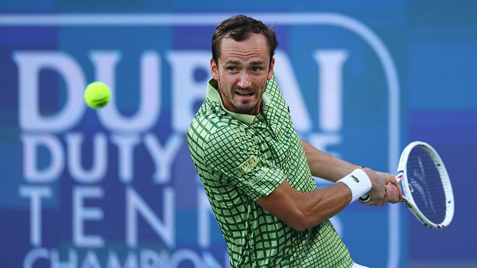 Медведев срещу Грикспоор на финала в Дубай