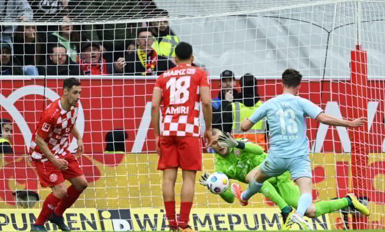 Дузпа в добавеното време спаси "козлите" ВИДЕО