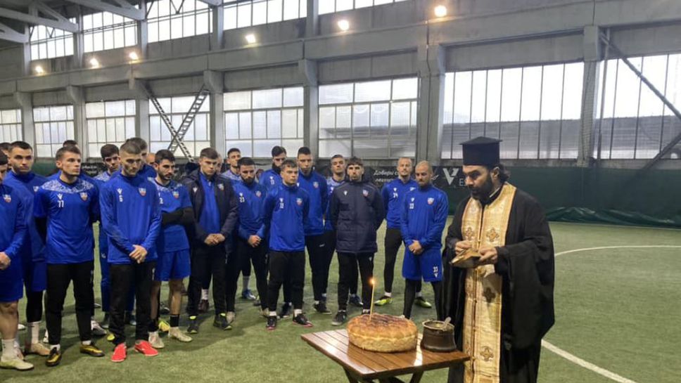 Спартак (Пд) започна подготовка с група от 25 футболисти