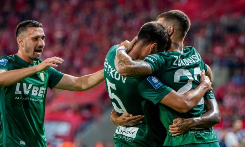 Алекс Петков и компания дръпнаха на върха в Полша