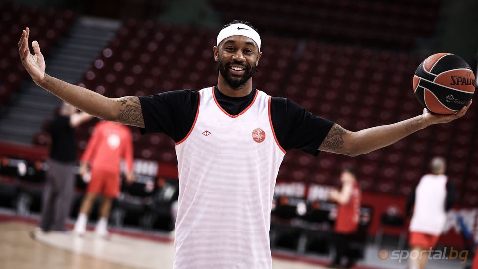 Апоел тренира в "Арена София" пред погледа на Тити Папазов за първото от серията тежки изпитания