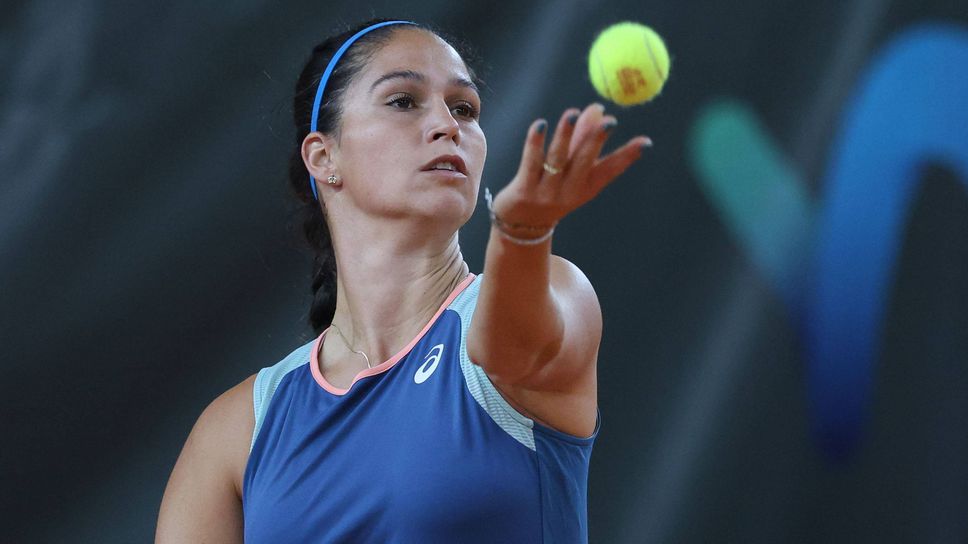 Изабелла Шиникова загуби на сингъл в Търнава, ще играе на двойки заедно с Елизара Янева