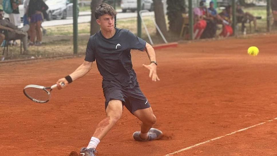 Пламен Колев се класира за осминафиналите на турнира на ITF в Пазарджик