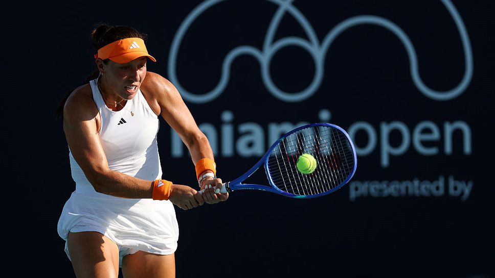 Пегула и Рибакина си осигуриха нова среща след експресни победи в Маями