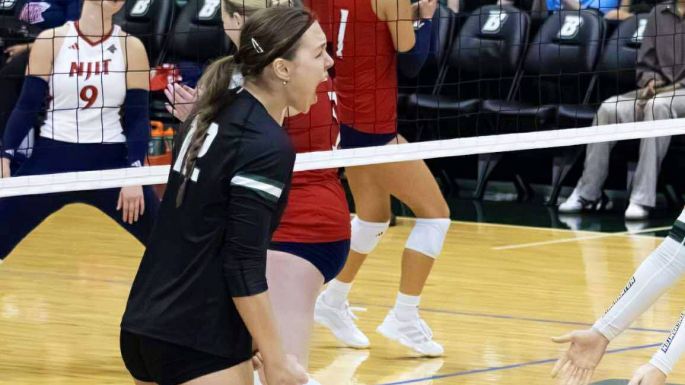 Виктория Димитрова избрана в Идеалния отбор на конференцията