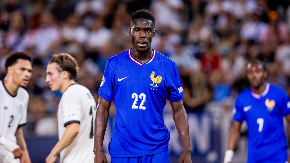 Евертън уреди заместника на Калвърт-Люин