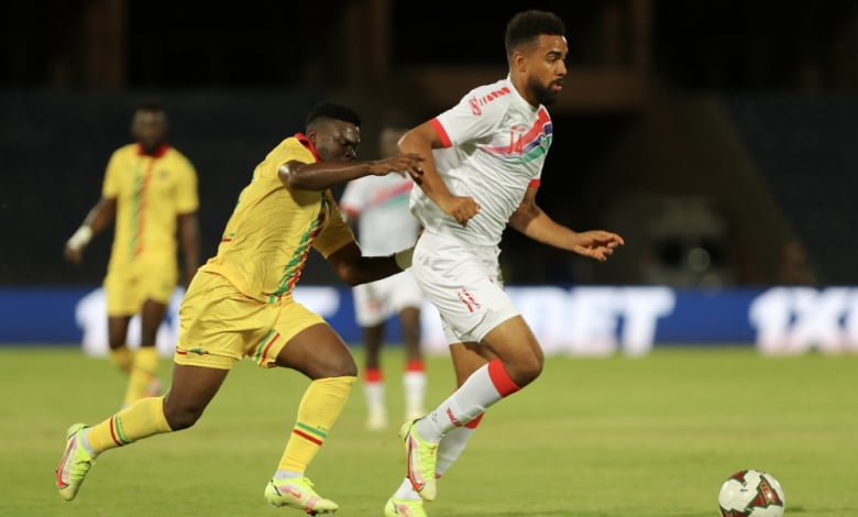 Звезди от efbet Лига вдигнаха бунт за пари, феновете побесняха