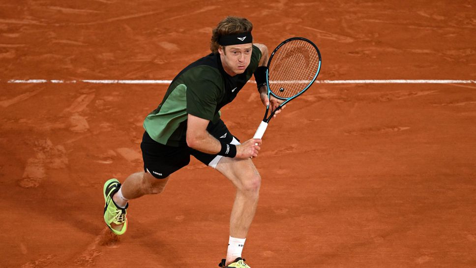 Андрей Рубльов и Артюр Фис са на финал в Барселона