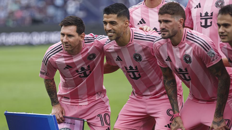 Суарес спря бесния Меси от разправия със съдията след тежката загуба