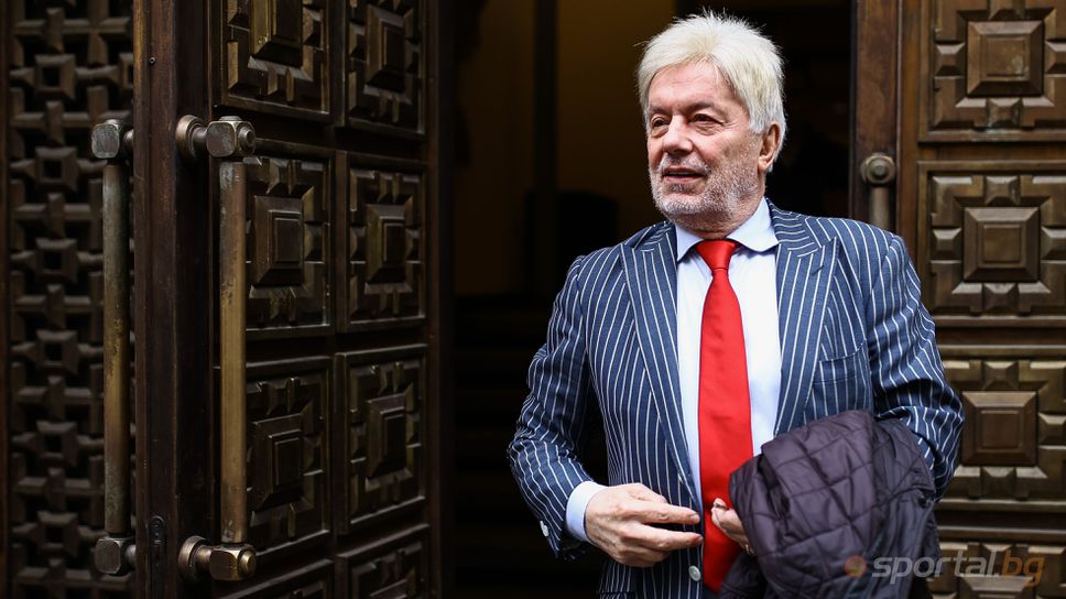 Таксата за чужденци в efbet Лига може да стане 1 милион, разкри Вальо Михов