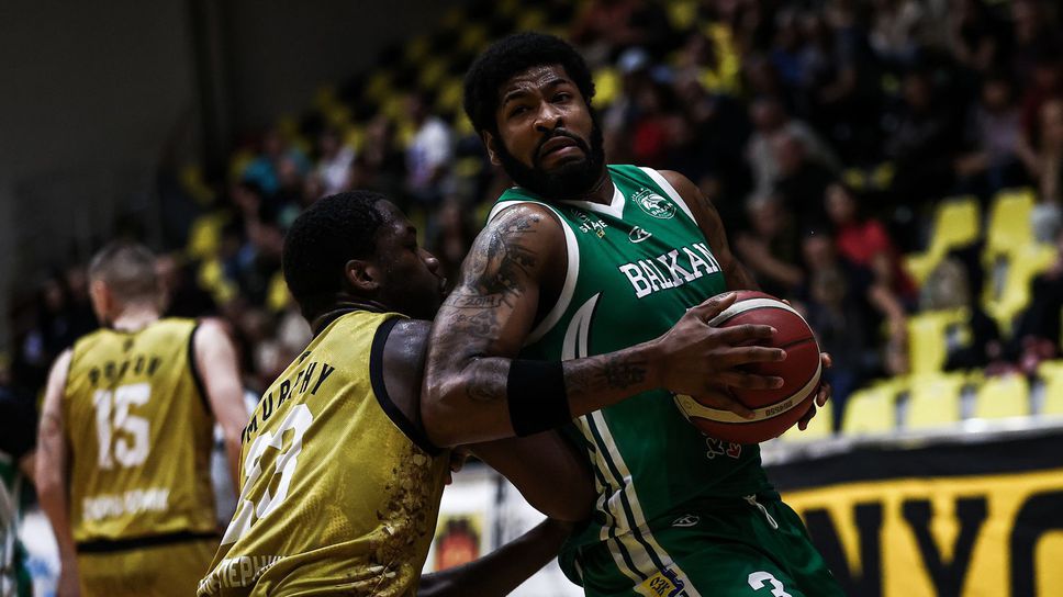 Демонд Робинсън пред Sportal.bg: Срещу Левски трябва да покажем същото като днес