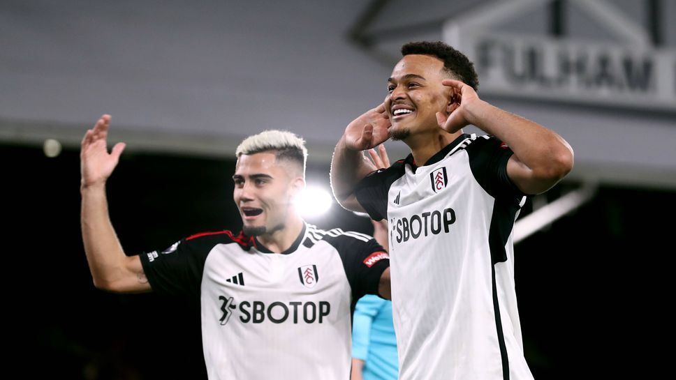 Фулъм се развихри в дербито с Тотнъм