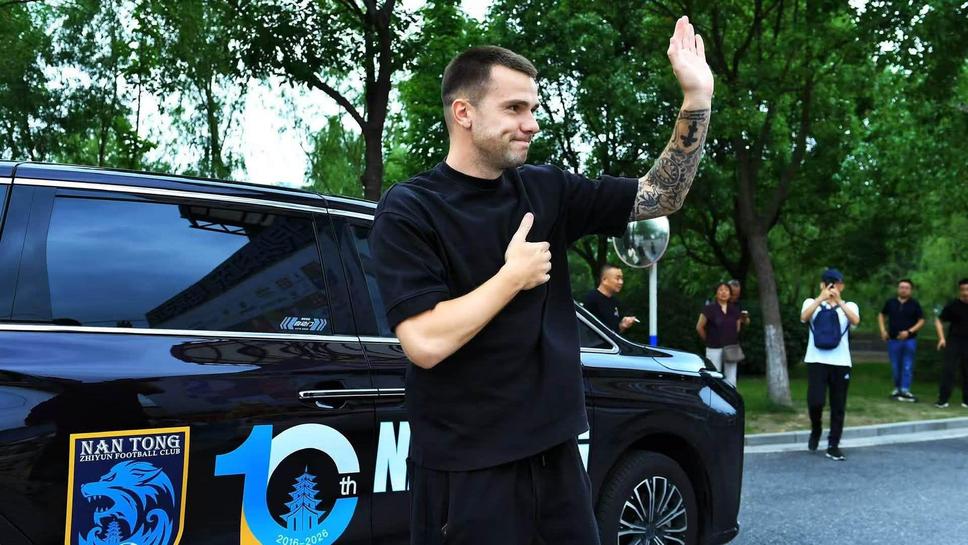 Алекс Колев се раздели с китайския си отбор