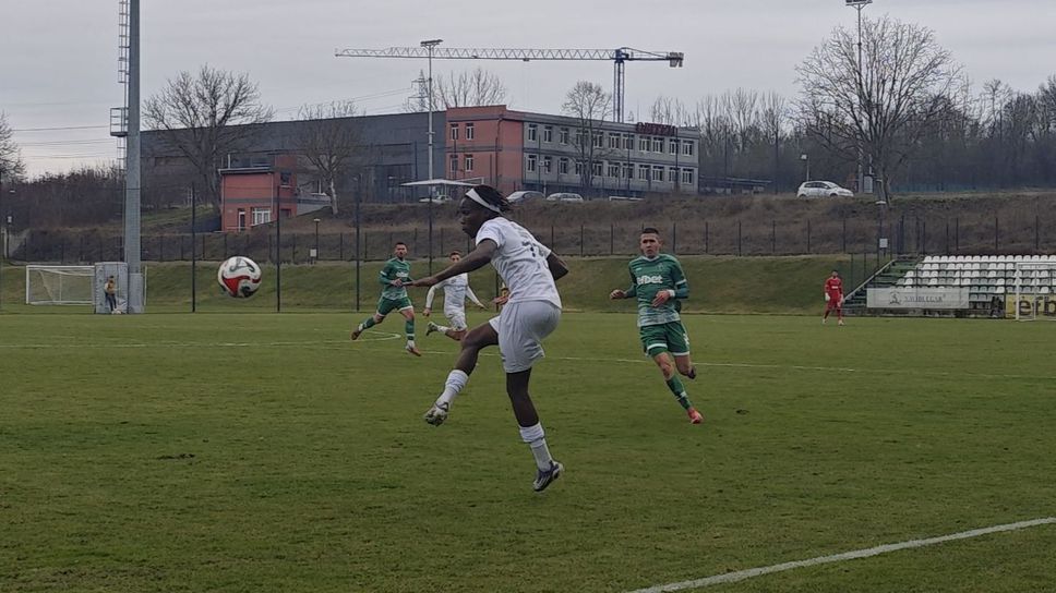 Два автогола белязаха зрелищен хикс между Лудогорец II и Спортист (Своге)