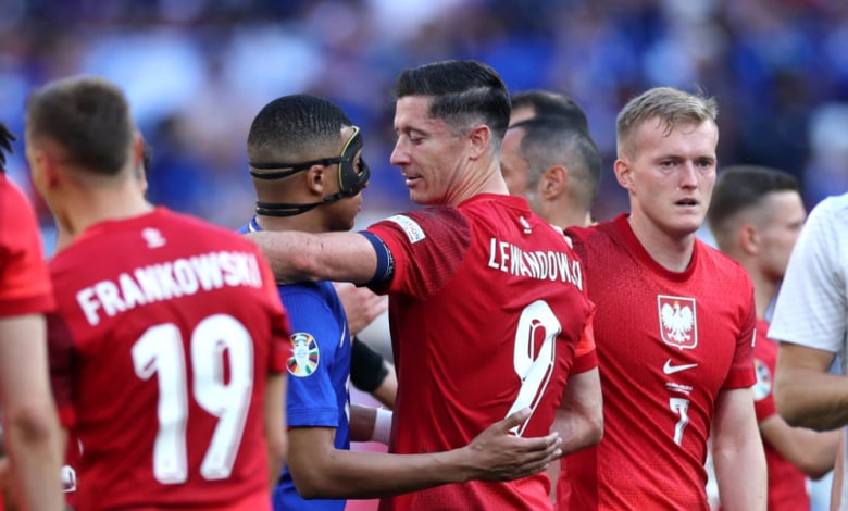 Искри и обиди между Мбапе и Левандовски