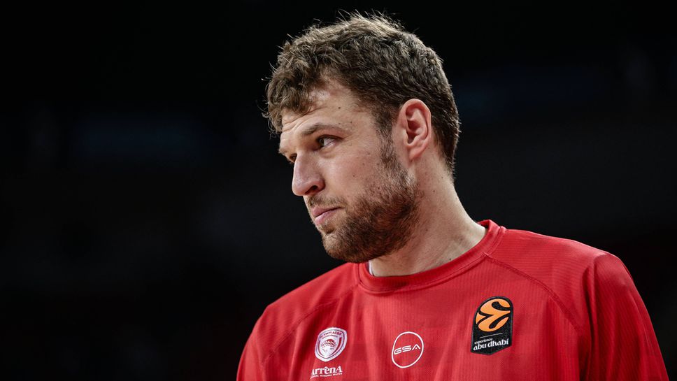 Александър Везенков: Да се наредиш до Антъни Паркър е нещо специално