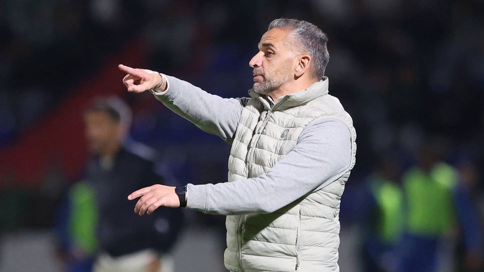 Спортинг вдига двойно заплатата на треньора си