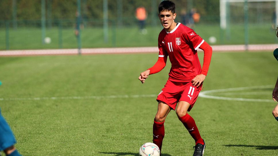 Сръбски талант пристигна за трансфера си в Милан