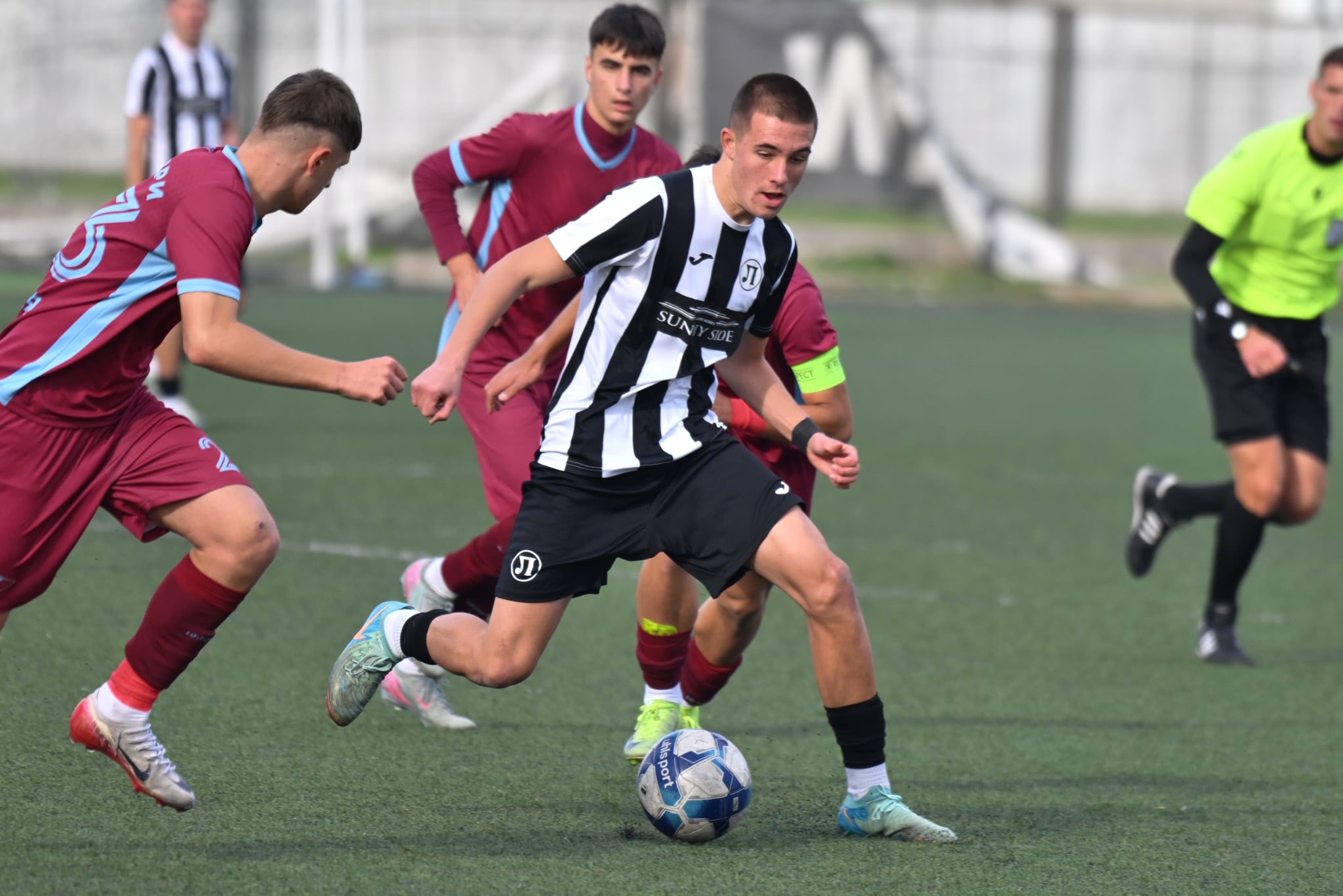 Локомотив (Пд) победи Септвмври в отложен мач от Елитната група U17