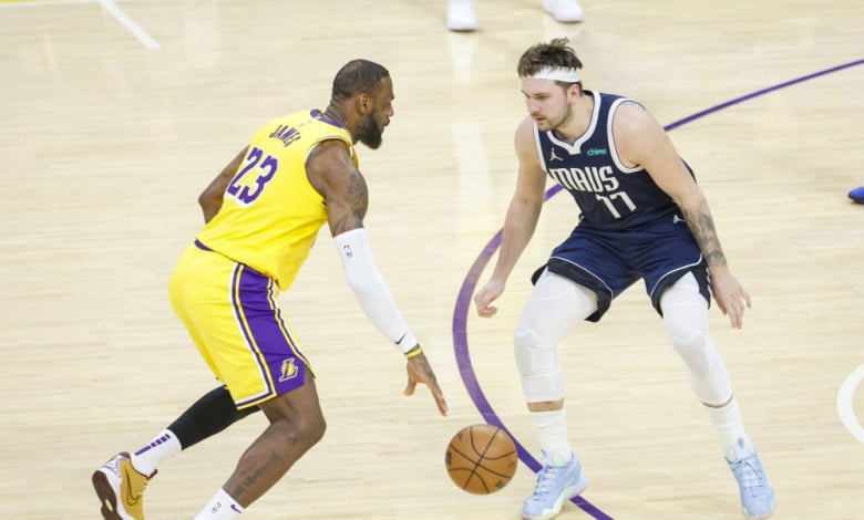 Дончич вкара повече от Краля, но Далас падна