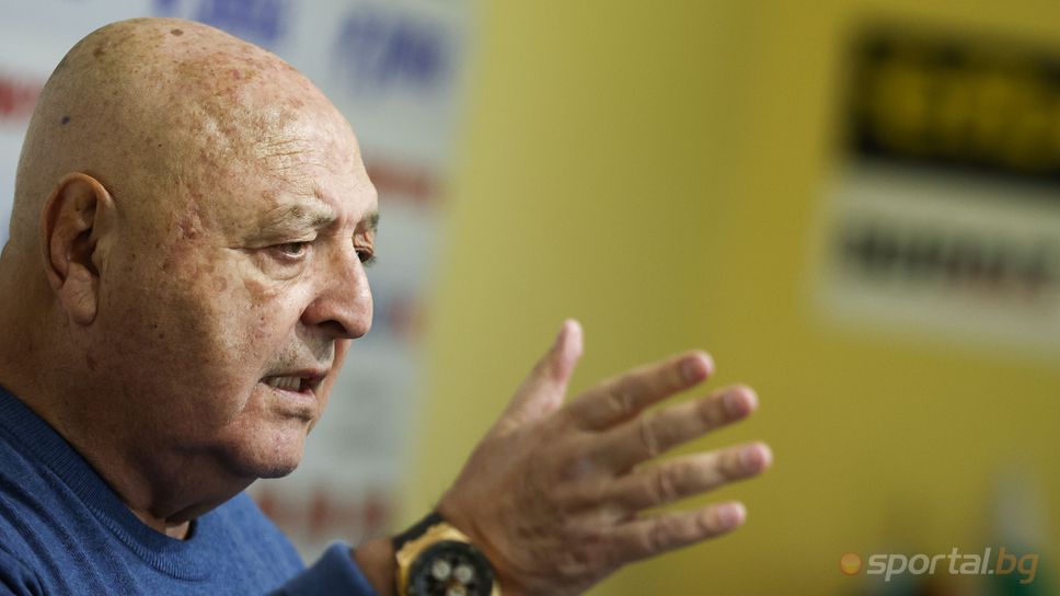 Венци: Това не са слависти, съжалявам ги - седят по пейките, не знаят как се издържа клуб