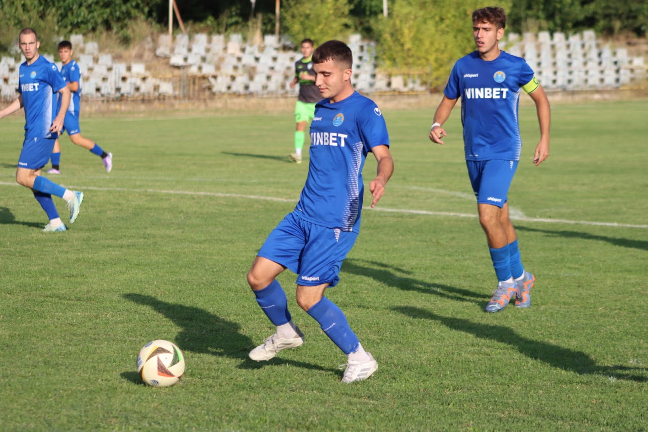 Марица II разби Борислав (Първомай), U19 с успех в Куклен